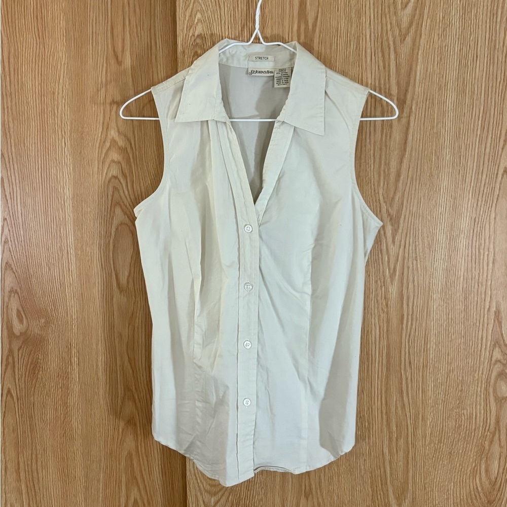 St. John's Bay Cream Sleeveless Button Down Shirt